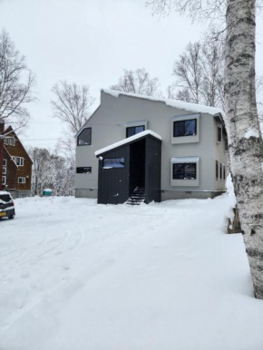 Hooting Owl private ski chalet